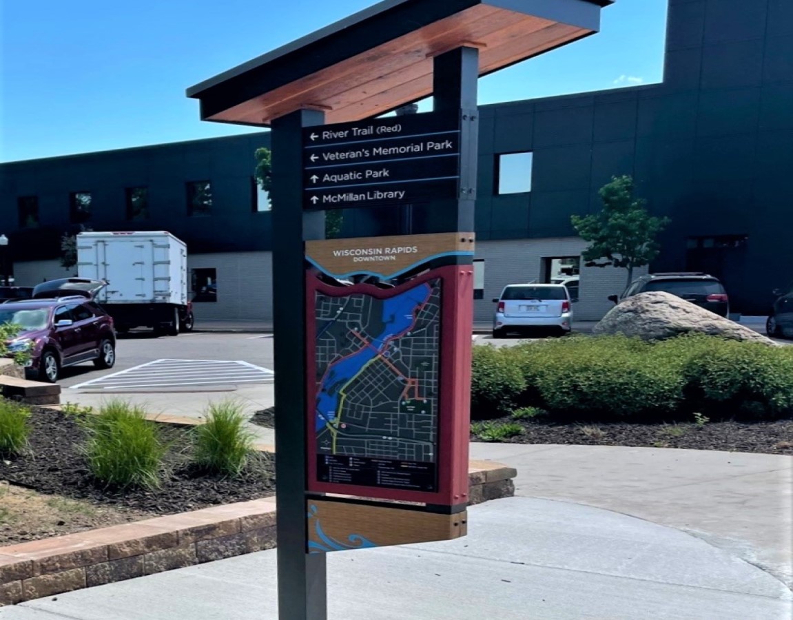 Municipal wayfinding sign created for Wisconsin Rapids.